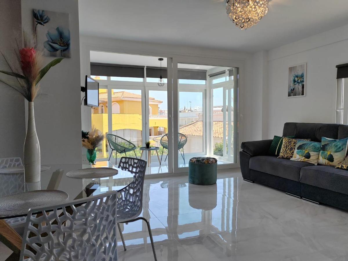 Apartamento La Torre,200M Hasta La Playa Benalmádena Exteriör bild