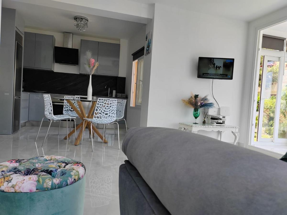 Apartamento La Torre,200M Hasta La Playa Benalmádena Exteriör bild