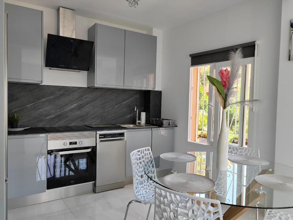 Apartamento La Torre,200M Hasta La Playa Benalmádena Exteriör bild