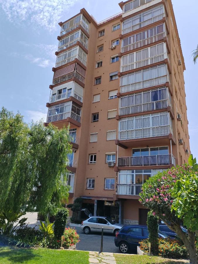 Apartamento La Torre,200M Hasta La Playa Benalmádena Exteriör bild
