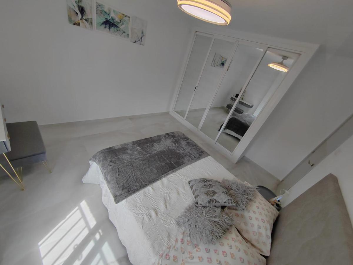 Apartamento La Torre,200M Hasta La Playa Benalmádena Exteriör bild