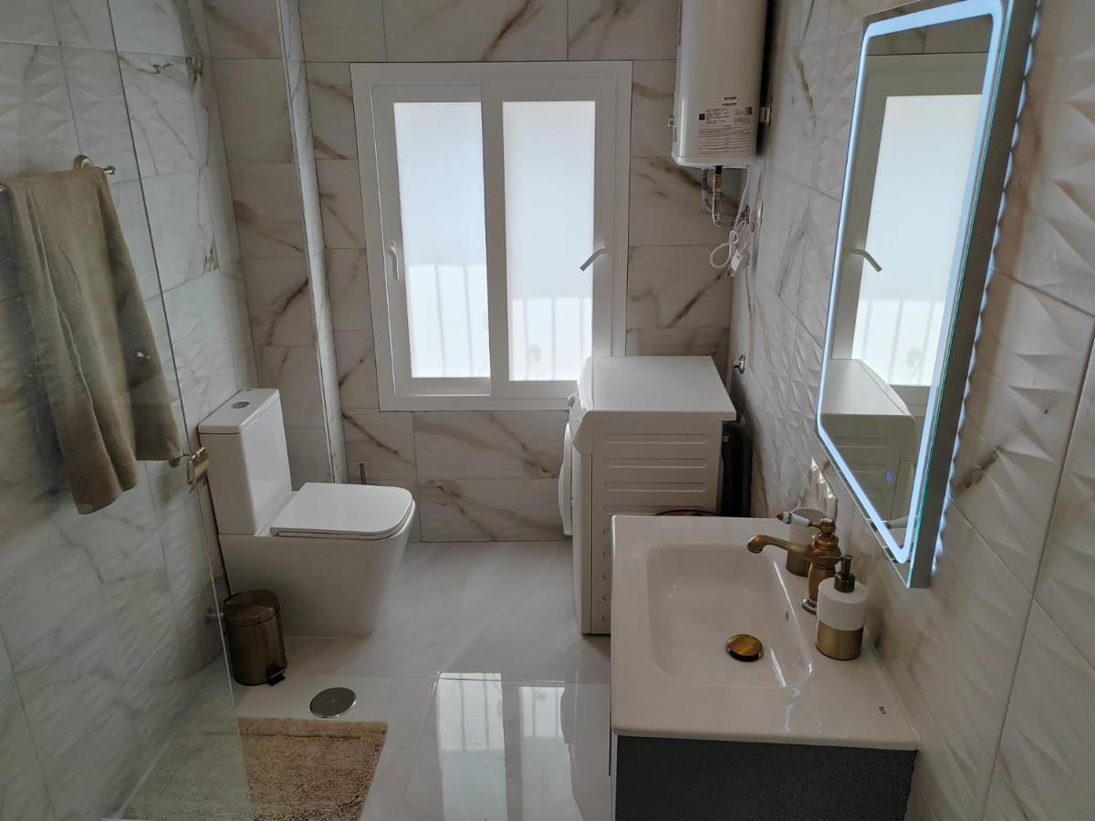 Apartamento La Torre,200M Hasta La Playa Benalmádena Exteriör bild