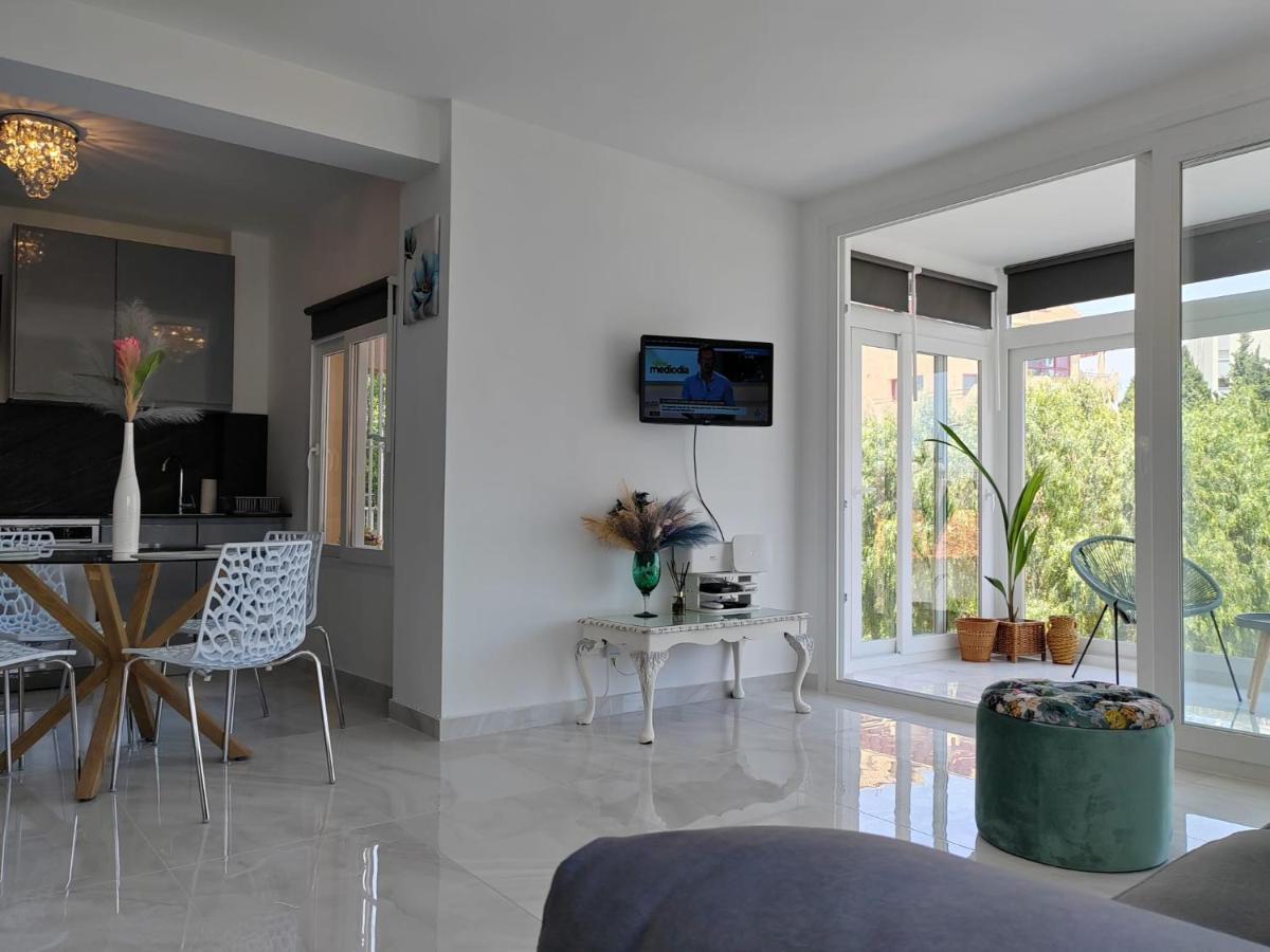 Apartamento La Torre,200M Hasta La Playa Benalmádena Exteriör bild