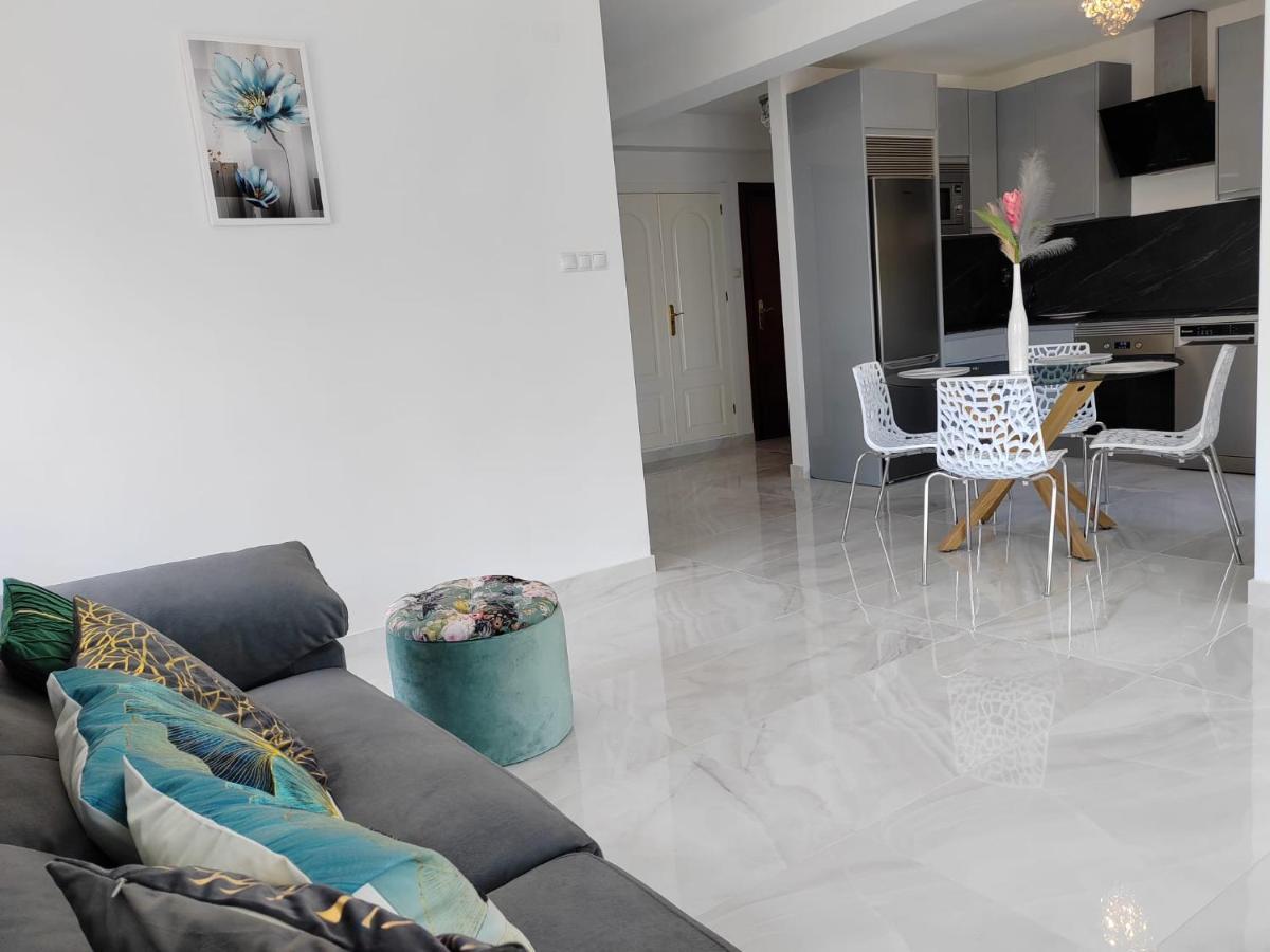 Apartamento La Torre,200M Hasta La Playa Benalmádena Exteriör bild